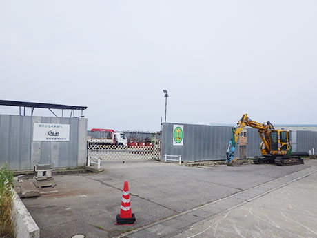 北陸地建株式会社/重機置き場